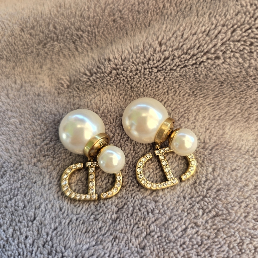 Christian Dior Pearl Earrings